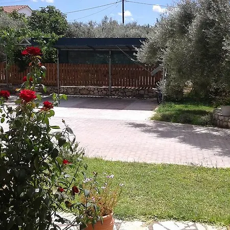 Danai Apartment Tsoukaladhes