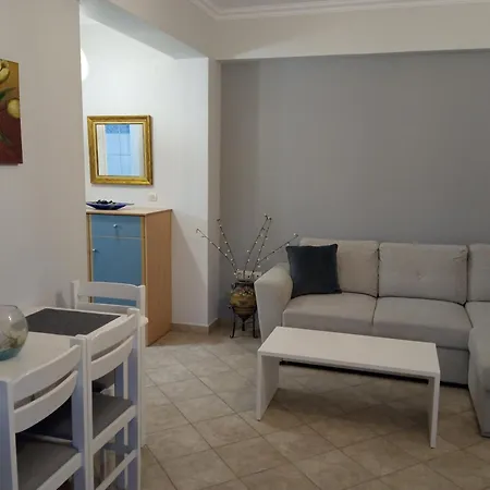 Danai * Tsoukaladhes