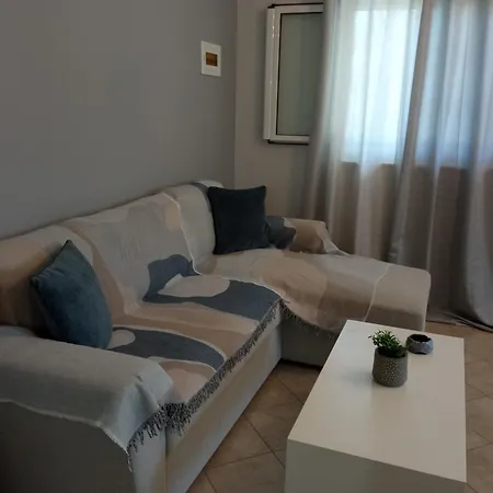 Lägenhet Danai Tsoukaládhes