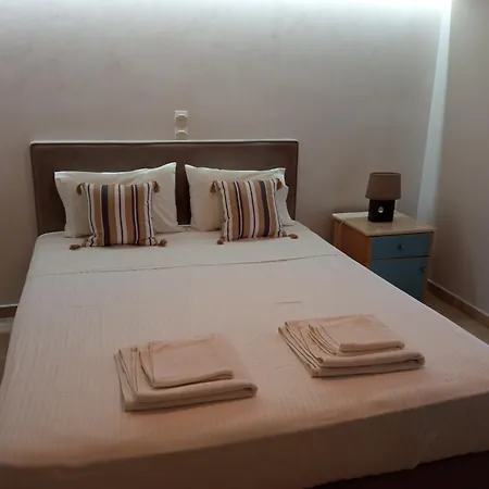 Danai * Tsoukaládhes